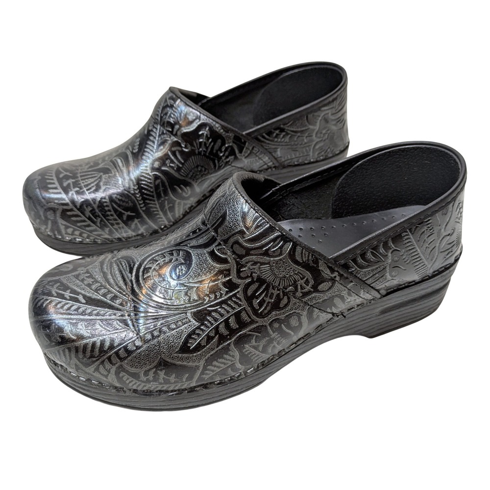 Dansko Black Tooled Leather Clogs Women 41 10.5 Nursing Shoes Silver Metallic